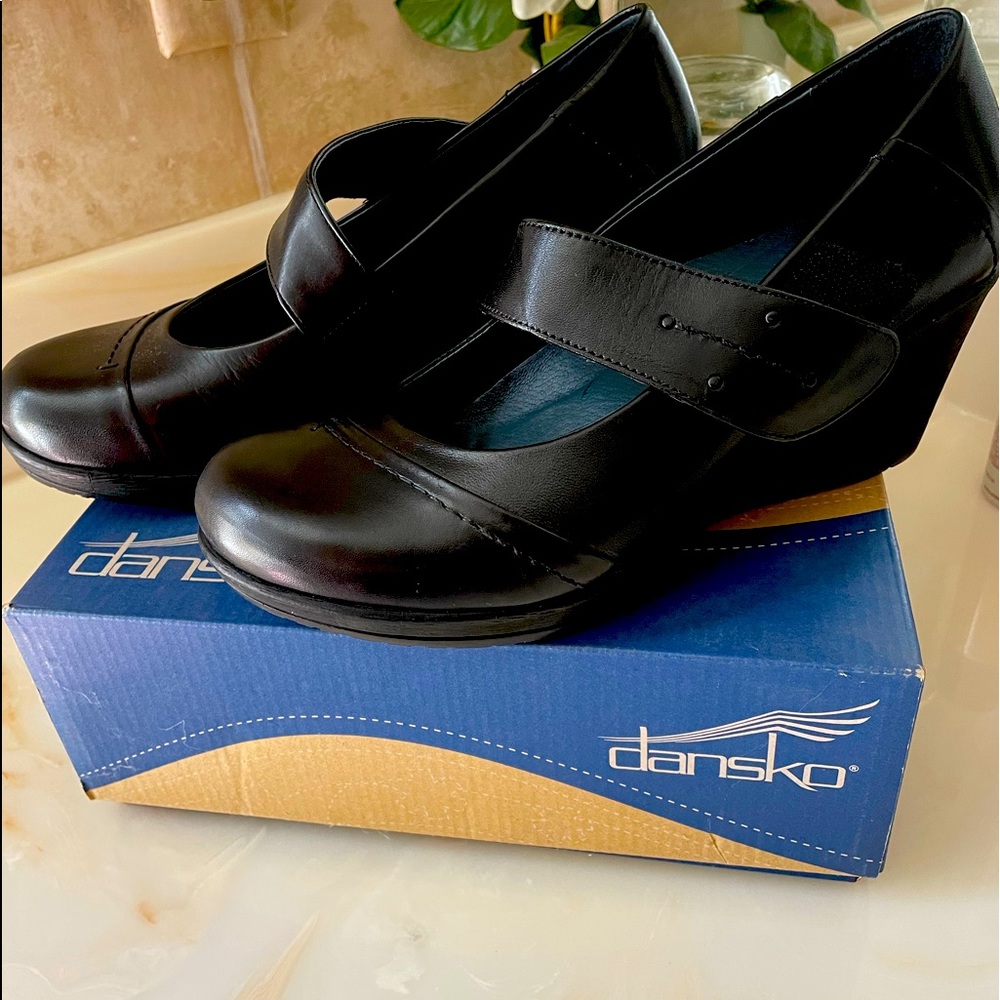 Dansko Black Ruby Burnished Nappa Mary Janes.